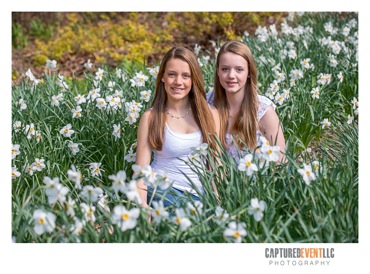 Beautiful Sisters Ellen And Lisa Pose For Portraits Captured Event Llc 